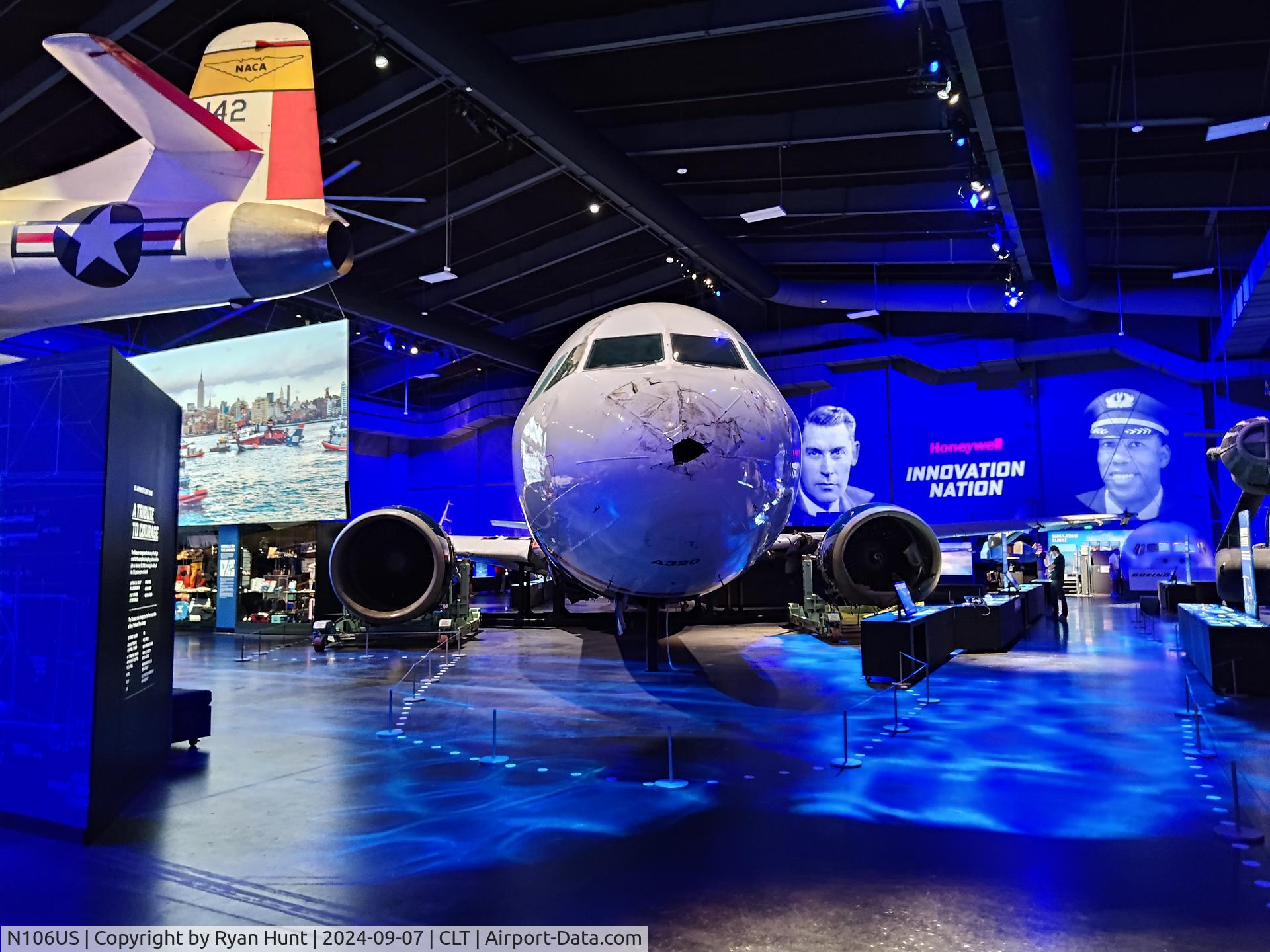 New York - Charlotte — crash photo