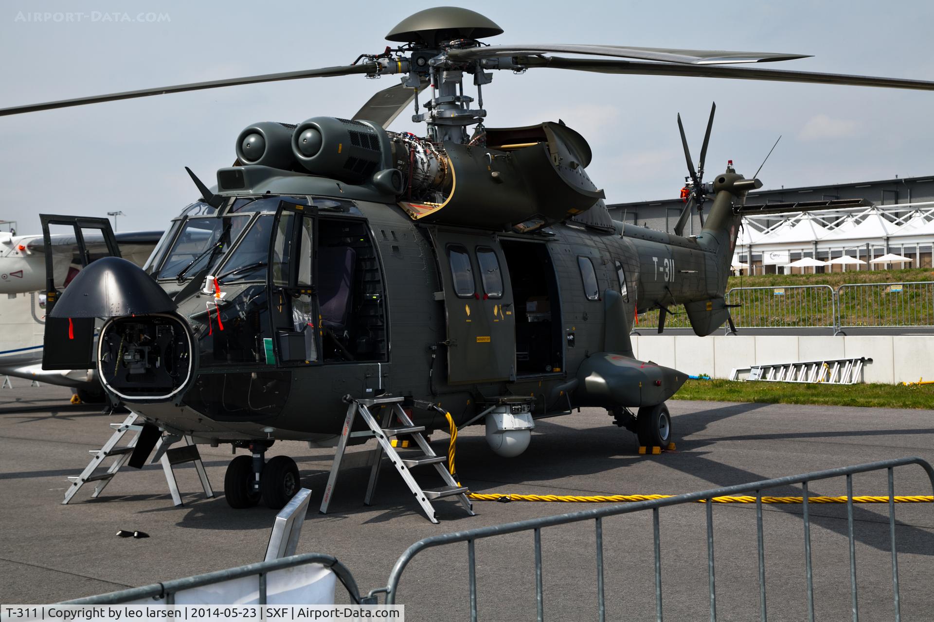 T-311 — crash photo